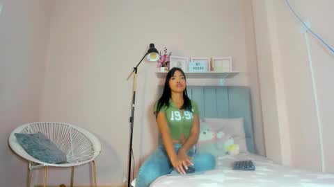 Snapshot of mary_cute9 chatting on September 10, 2025, 12:16 pm mary_cute9 online show from September 10, 2025, 12:16 pm