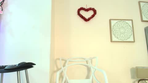 Snapshot of mary_cute9 chatting on February 22, 2026, 11:53 am mary_cute9 online show from February 22, 2026, 11:53 am