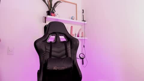 Snapshot of mary_jane_lovers chatting on January 17, 2025, 3:32 pm Mary Jane online show from January 17, 2025, 3:32 pm