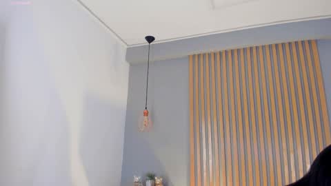 Snapshot of mary_suarez chatting on February 10, 2025, 6:53 am Maria online show from February 10, 2025, 6:53 am