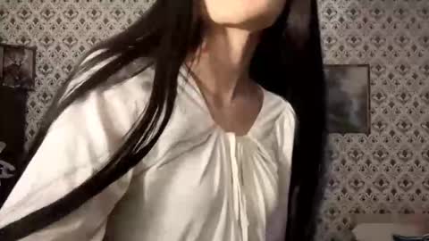 Snapshot of maryamtraylor chatting on November 27, 2025, 2:41 pm Sofia online show from November 27, 2025, 2:41 pm