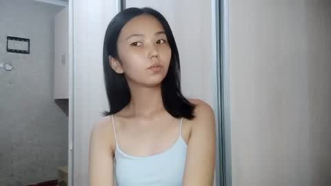 Snapshot of marybellegalaviz chatting on June 30, 2026, 12:06 pm Lily online show from June 30, 2026, 12:06 pm