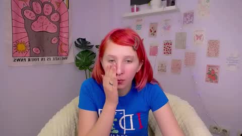 Snapshot of marylanee chatting on October 27, 2025, 3:43 am Mary online show from October 27, 2025, 3:43 am