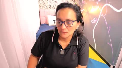 Marylin online show from March 11, 2025, 1:37 am