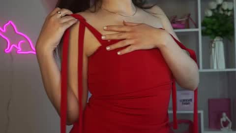 Snapshot of marymillerr chatting on April 29, 2026, 5:30 pm Mary Miller online show from April 29, 2026, 5:30 pm