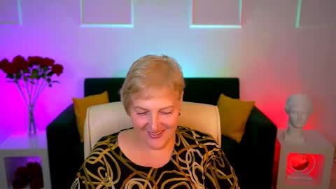 marymogan online show from October 1, 2025, 12:55 pm