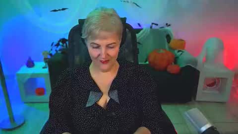 marymogan online show from October 22, 2025, 7:30 am