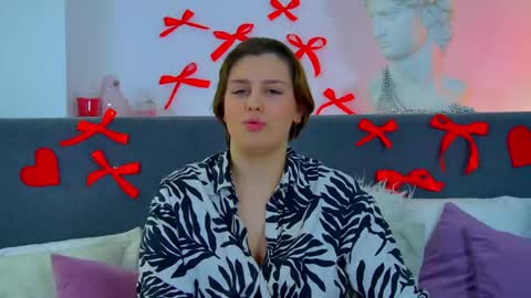 MaryMurrays online show from March 3, 2025, 10:20 pm