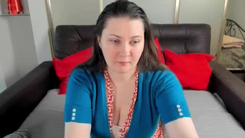 Snapshot of maryswon chatting on October 16, 2025, 5:14 pm Mary online show from October 16, 2025, 5:14 pm