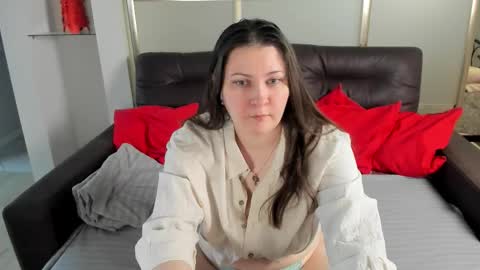 Snapshot of maryswon chatting on November 12, 2025, 11:32 am Mary online show from November 12, 2025, 11:32 am