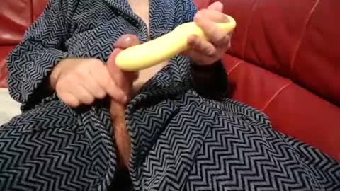 Snapshot of mas_333 chatting on December 10, 2024, 1:33 pm mas 333 online show from December 10, 2024, 1:33 pm