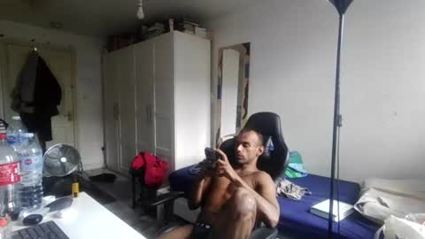 Snapshot of mascbunny chatting on August 6, 2026, 12:40 pm mascbunny online show from August 6, 2026, 12:40 pm