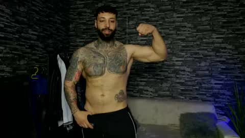 masculineguy69 online show from May 15, 2026, 8:49 pm