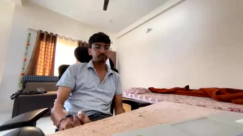 Mask Boy online show from March 3, 2025, 3:19 am