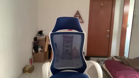 Snapshot of masked_latin_noir chatting on December 17, 2025, 2:34 pm Masked Latin Noir online show from December 17, 2025, 2:34 pm