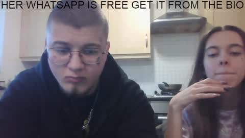 Snapshot of maskedman699 chatting on January 20, 2025, 2:46 pm Extreme Couple online show from January 20, 2025, 2:46 pm