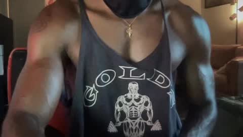 Snapshot of maskedmanblacc chatting on August 3, 2026, 2:10 am maskedmanblacc online show from August 3, 2026, 2:10 am