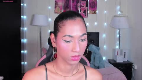 Snapshot of massielhot chatting on April 10, 2026, 4:33 pm massielhot online show from April 10, 2026, 4:33 pm