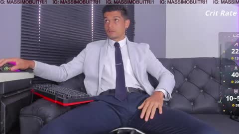 I am Massimo online show from April 6, 2026, 12:28 pm