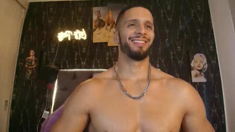 massimo_greco2 online show from February 16, 2026, 10:17 pm