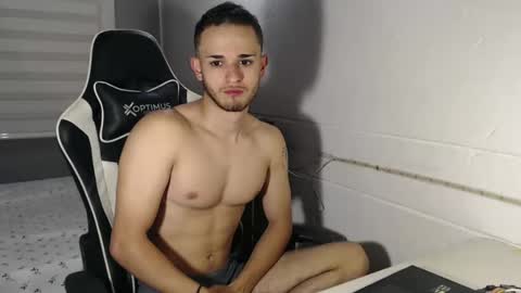 Snapshot of massimo_jiovano chatting on December 18, 2024, 2:53 am massimo online show from December 18, 2024, 2:53 am