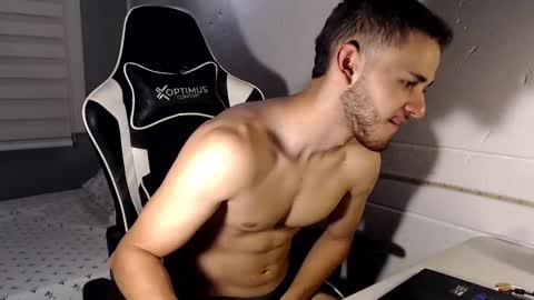 Snapshot of massimo_jiovano chatting on December 22, 2024, 2:49 am massimo online show from December 22, 2024, 2:49 am