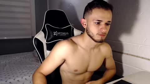 Snapshot of massimo_jiovano chatting on December 30, 2024, 11:17 pm massimo online show from December 30, 2024, 11:17 pm