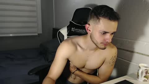 Snapshot of massimo_jiovano chatting on January 7, 2025, 11:14 pm massimo online show from January 7, 2025, 11:14 pm