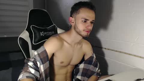 Snapshot of massimo_jiovano chatting on March 11, 2025, 11:59 pm massimo online show from March 11, 2025, 11:59 pm