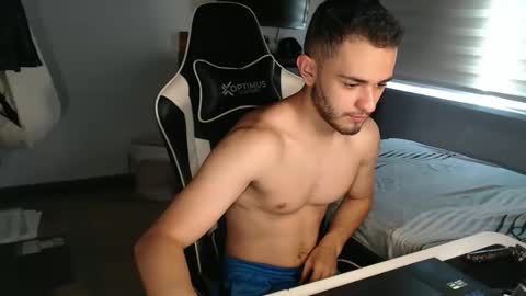 massimo online show from November 26, 2025, 2:40 pm