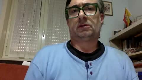 Snapshot of massimoxsempre chatting on December 4, 2024, 3:10 pm massimoxsempre online show from December 4, 2024, 3:10 pm