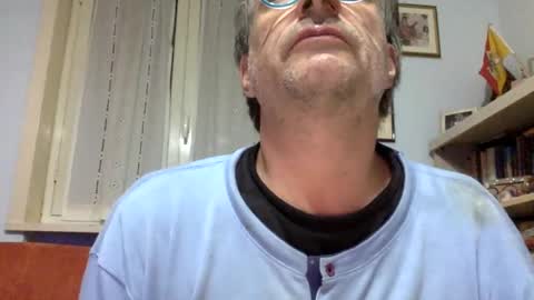 Snapshot of massimoxsempre chatting on December 5, 2024, 12:30 am massimoxsempre online show from December 5, 2024, 12:30 am