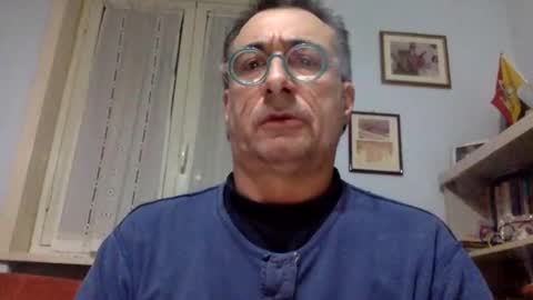 Snapshot of massimoxsempre chatting on December 12, 2024, 2:37 am massimoxsempre online show from December 12, 2024, 2:37 am