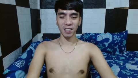 Snapshot of massive_boner02 chatting on November 11, 2025, 11:32 am massive_boner02 online show from November 11, 2025, 11:32 am