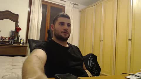 Snapshot of massu1994 chatting on January 24, 2025, 5:32 pm Massu94 online show from January 24, 2025, 5:32 pm