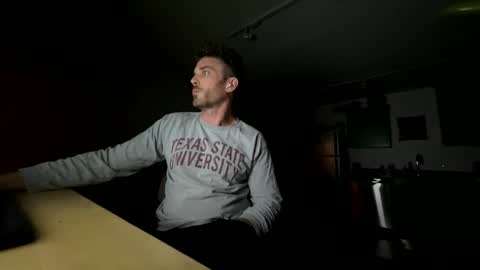 Snapshot of master_louie chatting on November 2, 2025, 6:27 am muskyjockdick online show from November 2, 2025, 6:27 am