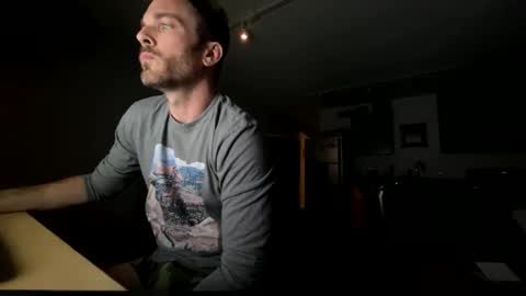 Snapshot of master_louie chatting on November 4, 2025, 11:31 am muskyjockdick online show from November 4, 2025, 11:31 am