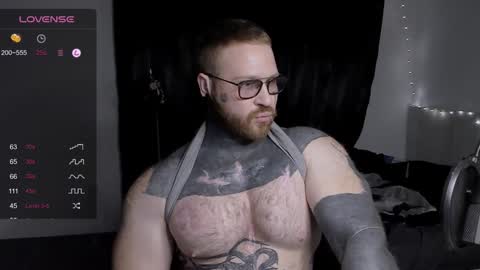 Snapshot of master_oil chatting on January 13, 2025, 6:59 pm Huge Alex online show from January 13, 2025, 6:59 pm