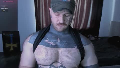 Snapshot of master_oil chatting on September 24, 2025, 1:36 pm Huge Alex online show from September 24, 2025, 1:36 pm