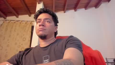Snapshot of masterjuanc chatting on July 5, 2026, 12:06 am Juan Independent Model online show from July 5, 2026, 12:06 am