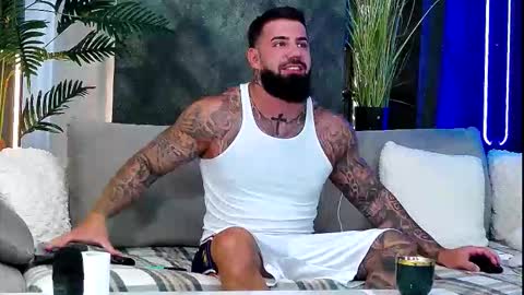 masterkingofmuscle online show from October 2, 2025, 6:42 am