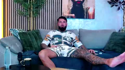 masterkingofmuscle online show from June 1, 2026, 7:43 am