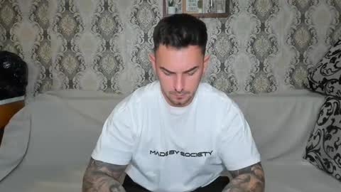 Snapshot of mastermusclejon chatting on December 1, 2024, 9:04 pm Jon online show from December 1, 2024, 9:04 pm