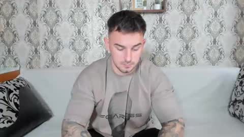 Snapshot of mastermusclejon chatting on December 6, 2024, 11:11 am Jon online show from December 6, 2024, 11:11 am