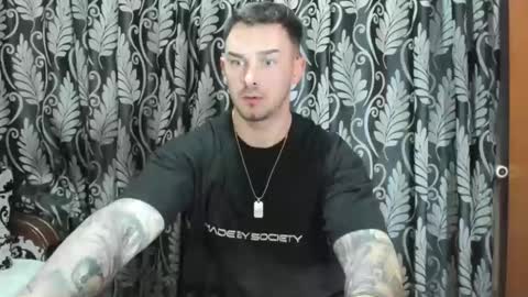 Snapshot of mastermusclejon chatting on January 1, 2025, 8:26 pm Jon online show from January 1, 2025, 8:26 pm