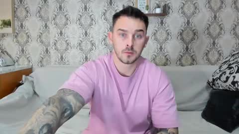 Snapshot of mastermusclejon chatting on January 15, 2025, 8:16 pm Jon online show from January 15, 2025, 8:16 pm