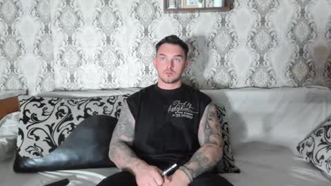 Snapshot of mastermusclejon chatting on February 14, 2025, 9:10 pm Jon online show from February 14, 2025, 9:10 pm