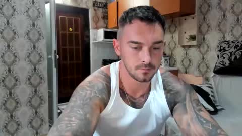 Snapshot of mastermusclejon chatting on September 24, 2025, 7:28 pm Jon online show from September 24, 2025, 7:28 pm