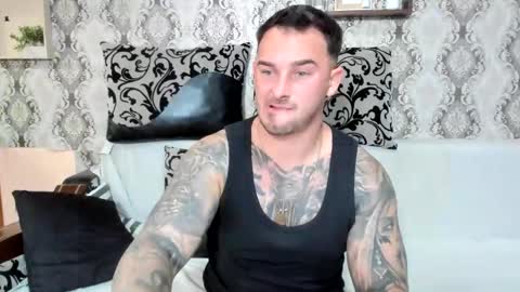 Snapshot of mastermusclejon chatting on October 26, 2025, 9:42 pm Jon online show from October 26, 2025, 9:42 pm