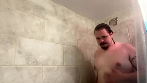 V online show from October 19, 2025, 4:02 am